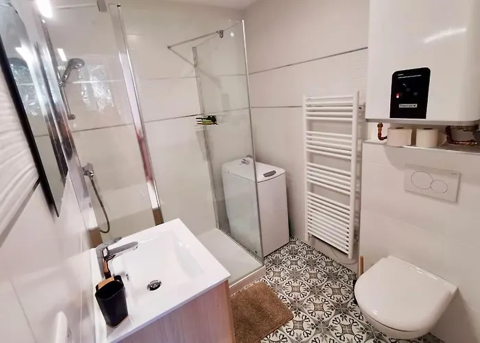 Appartement Appart' Wifi & Netflix Avec Terrasse Privative :)